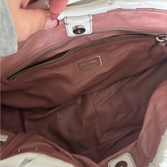 Prada white bag - Picture 3 of 8